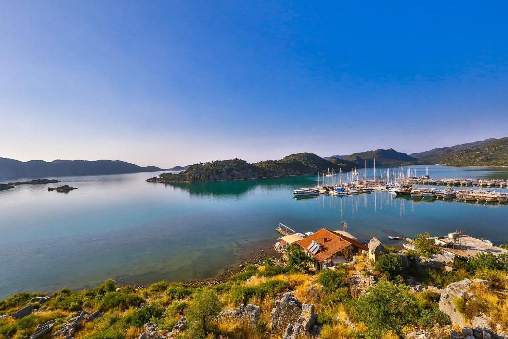 Kekova Theimussa 3*